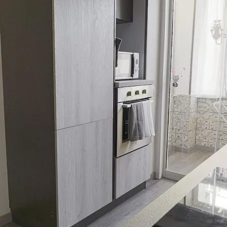 Tuscolana Happy Place Apartment *