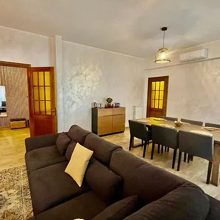 Apartment Tiger Deluxe In *