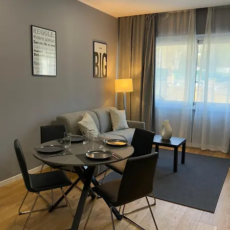 Lägenhet Vb's Luxury Flat