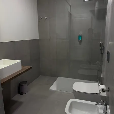 Vb's Luxury Flat *