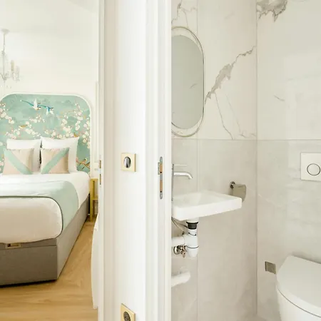 Briarwood Estate Apartment