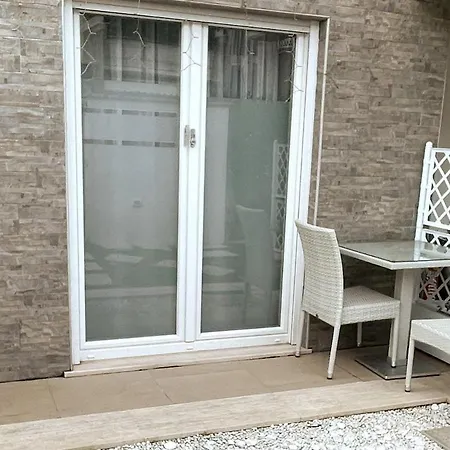 Elegante A - Molteni Alloggio in famiglia Roma