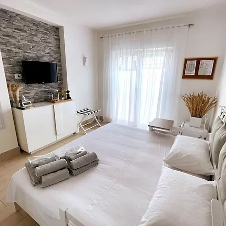 Elegante A - Molteni Homestay *