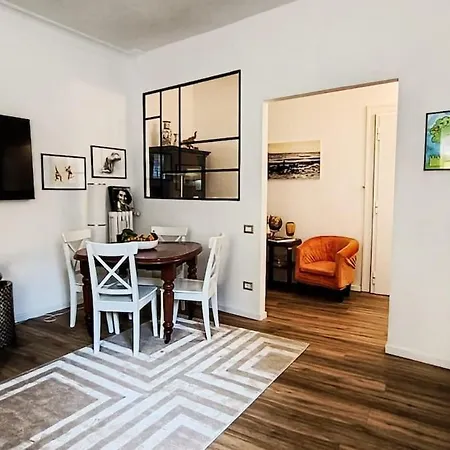 Apartment Apartment