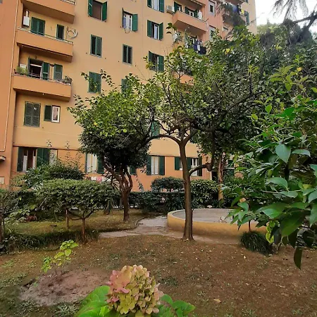 D&r - Metro Re Di Apartment Rome