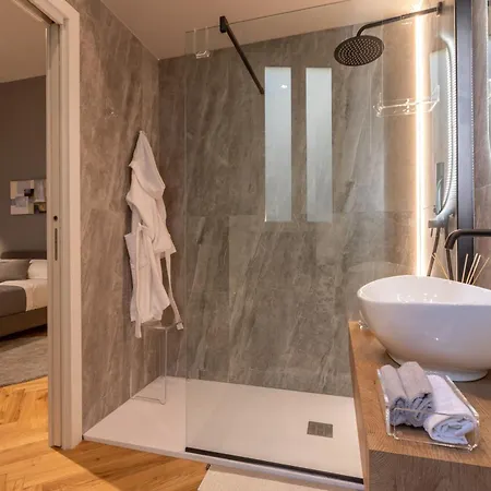 Vatican Charming Rhome Apartment