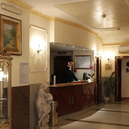 Hotel Genio 4*