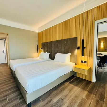 Hotel Crowne Plaza St. Peter's By Ihg