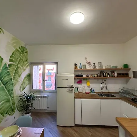 Apartment Tropical House Vatican Area