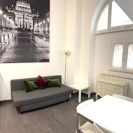 Loft In Old Town Near Termini Station And