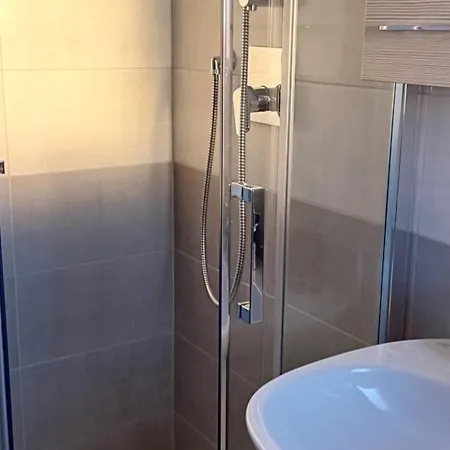 Sunset Metropolitana Anagnina Con 2 Bagni Apartment Rome