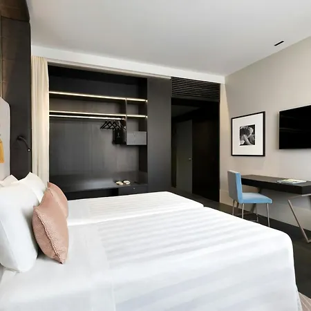 Sina Bernini Bristol Hotel 5*