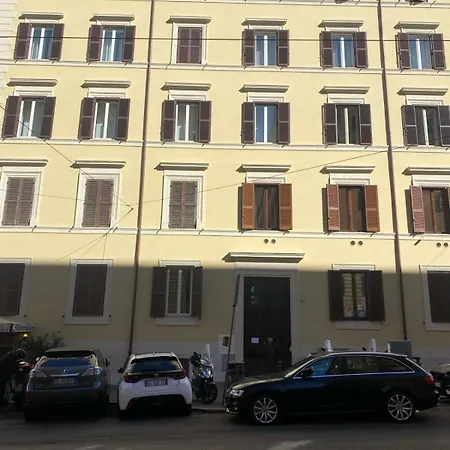 Relais Conte Di Cavour De Luxe Maison d'hôtes 2*