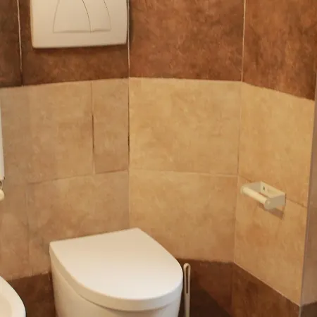 Bed & Breakfast Daffodil In San Pietro 2*