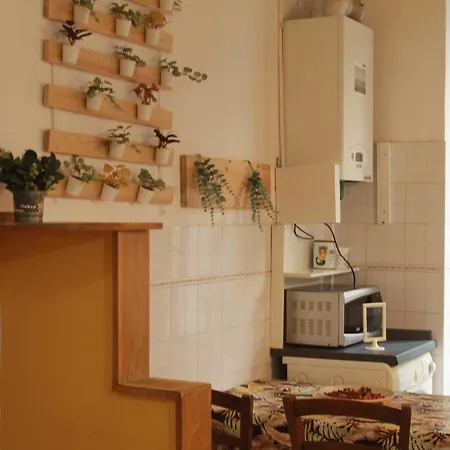 Bed & Breakfast Daffodil In San Pietro Rome