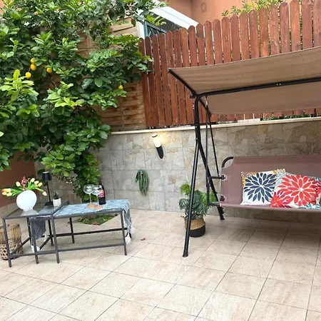Agli Acquedotti, Con Giardino Privato Appartement