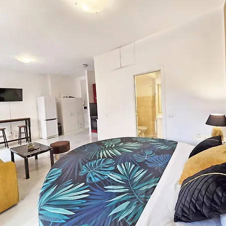 Filiberto Flats * Rome
