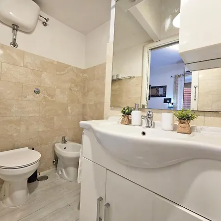 Filiberto Flats Rome