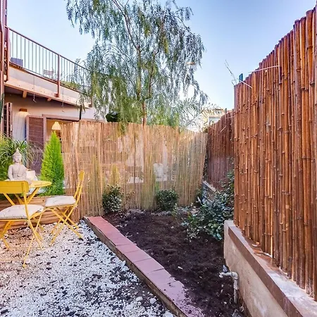 Apartment Garden *
