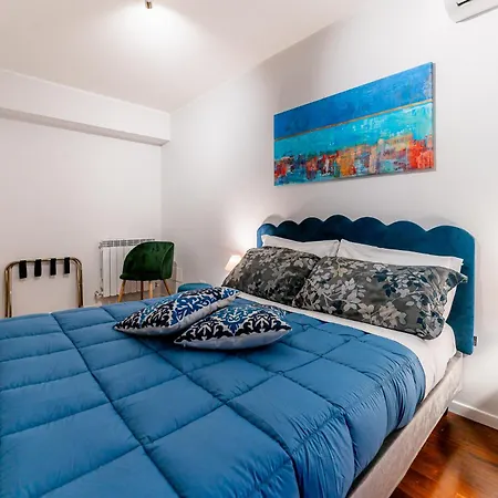 Elegant Penthouse - Metro Conca D'oro & Terrace Apartment