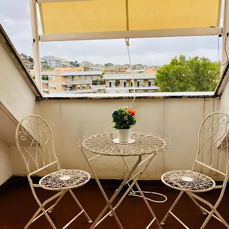 Elegant Penthouse - Metro Conca D'oro & Terrace *
