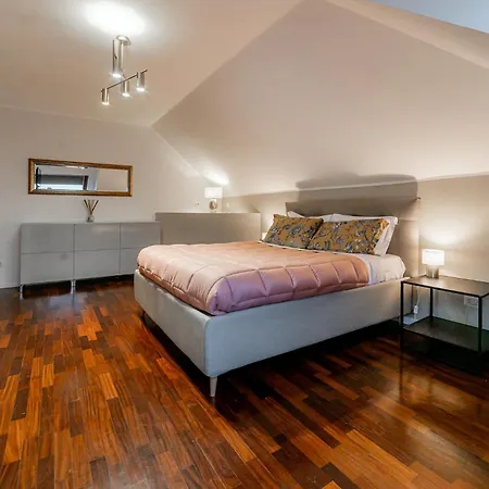 Appartamento Elegant Penthouse - Metro Conca D'oro & Terrace Roma