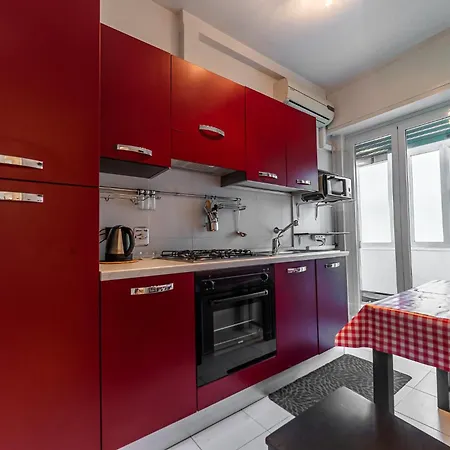 Desire Flat - Vatican - Metro Cipro And Wifi Apartment