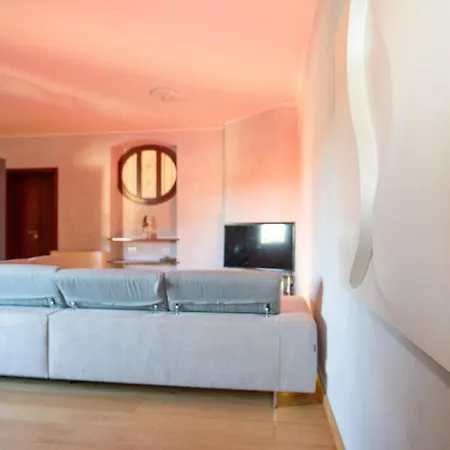 Divine View Apartment