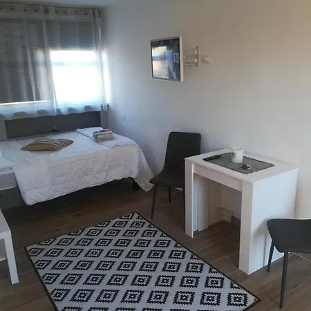 Monteverde Rhome *