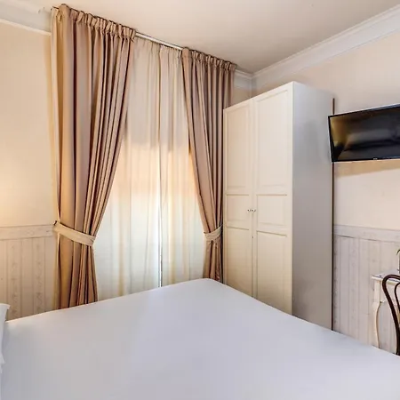 Orazia Hotel