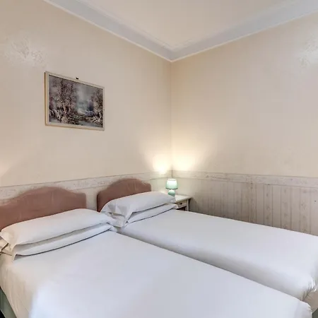 Orazia Hotel 3*