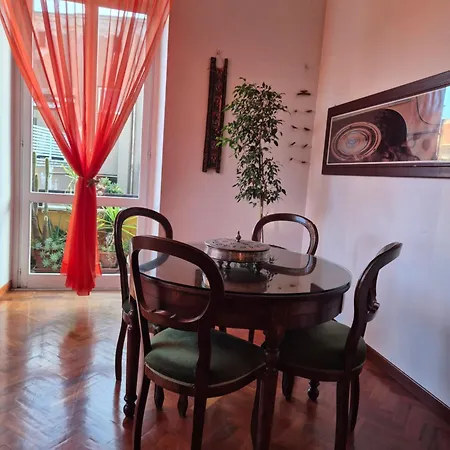 Fiore Apartment