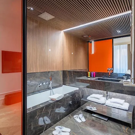 The First Dolce - Preferred & Hotel Rome