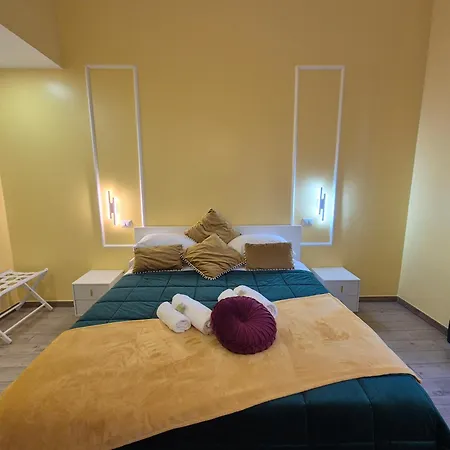 Residenze Serventi Longhi *