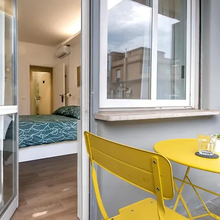 Stanza Alpigneto Guest house