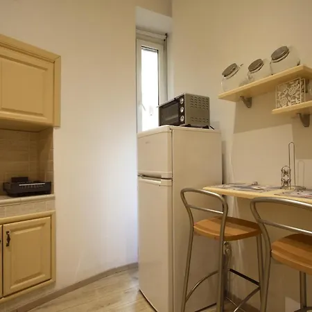 Ottaviano 2br House *