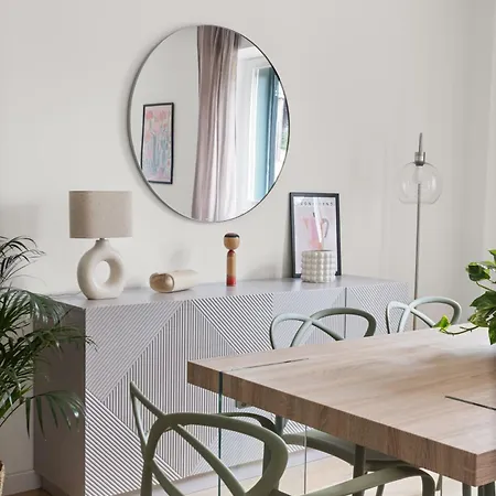 The Poolside House - New 2 Bedroom With Terrace Apartment Rome