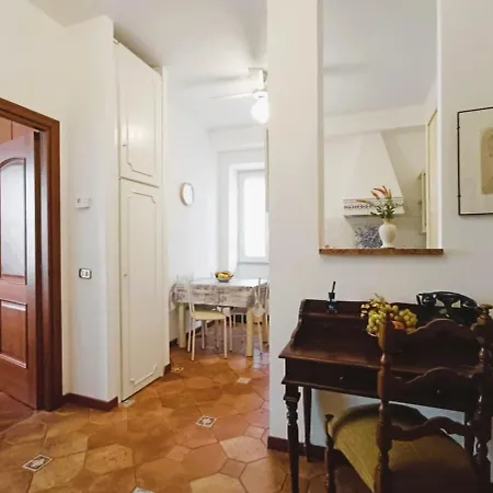 Apartment Relax Appia San Giovanni *