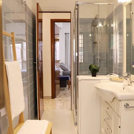 A Casa Di Rocco Apartment *