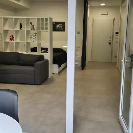 Raffinato Eur Apartment *