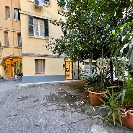 Mazzini Apartment, Next To Vatican Apartment
