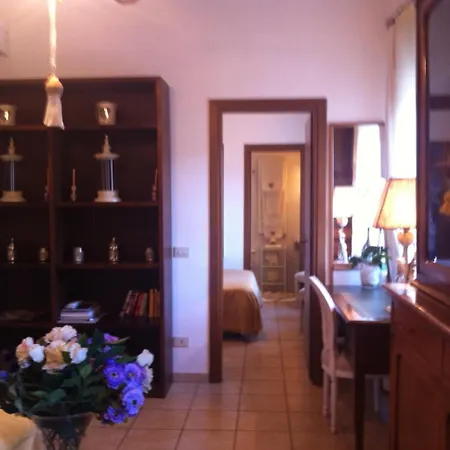 Vicolo Savelli Luxury * Rome