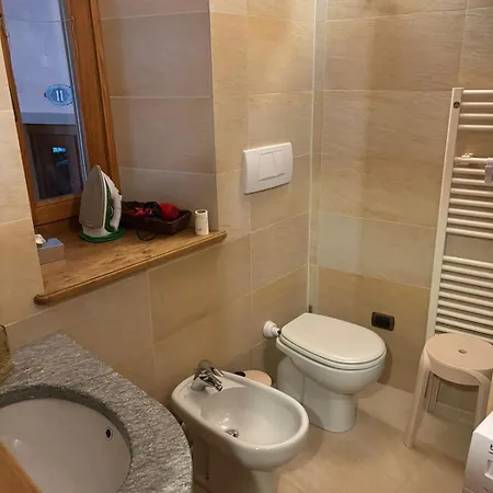 Cozy Nest Apartment Courmayeur
