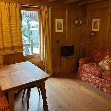 Apartment Cozy Nest Courmayeur