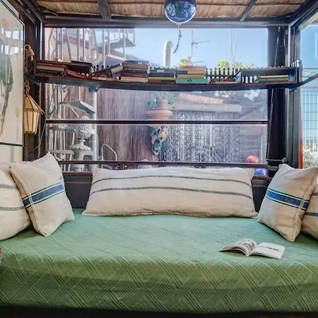 Terrarium Trastevere, Boutique With Terrace Apartment