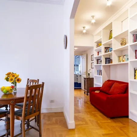Elegantis Solinda * Rome