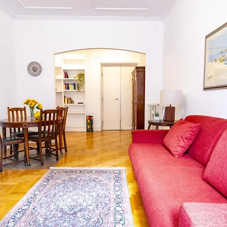 Apartment Elegantis Solinda