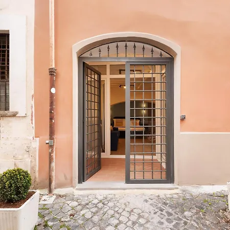 Leopardo Boutique In Trastevere Guest house Rome