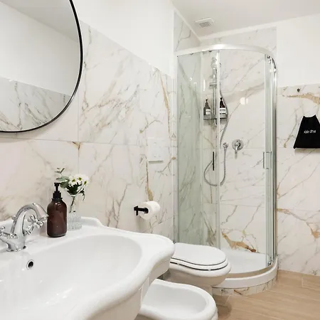Leopardo Boutique In Trastevere Рим