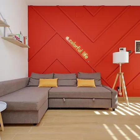 The Color House Apartment *
